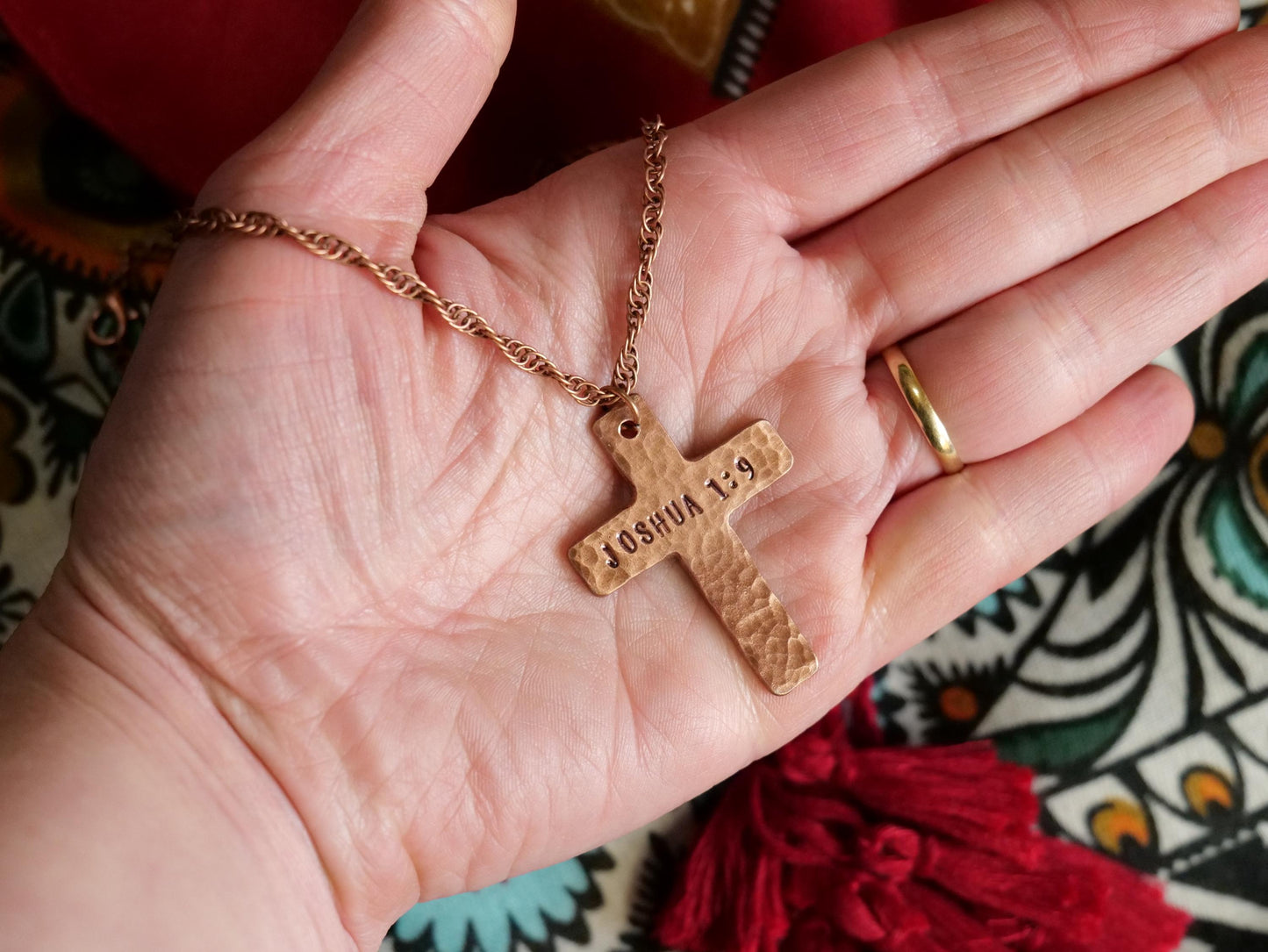 Joshua 1:9 Necklace * Be Strong and Courageous Necklace * Bible Verse Gifts * Basic Christian Cross Jewelry for Men * Women & Men of Faith