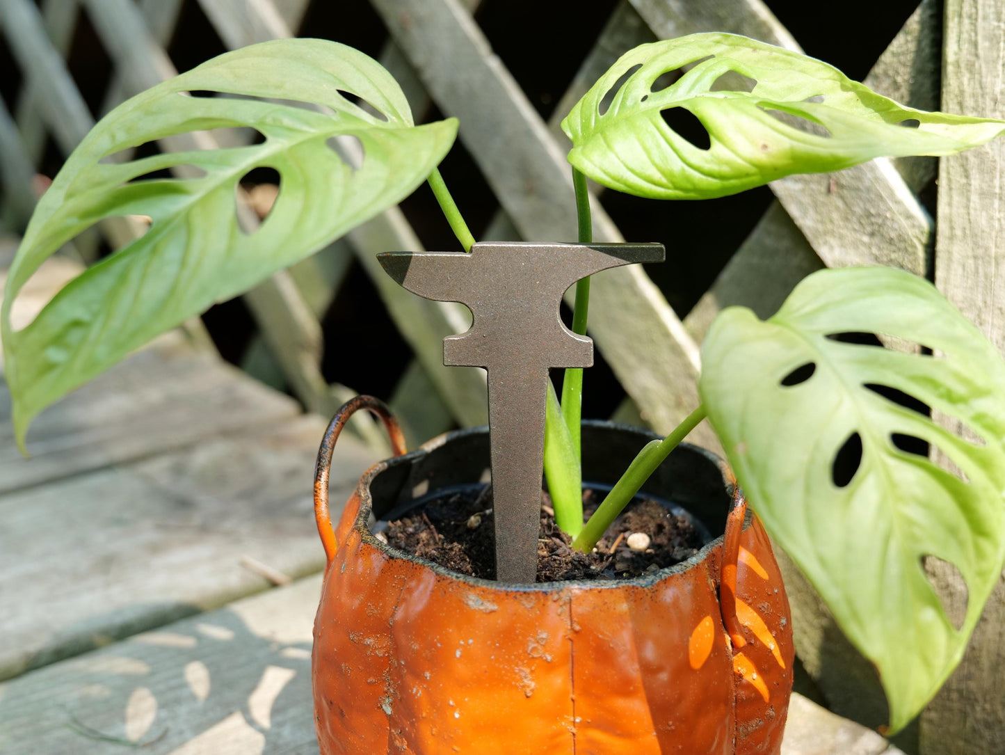 German Anvil Metal Planter Decoration * Garden Stake * House Plant Decorations* Outdoor Stake Decorations *Fairy Garden Decor * Gardener