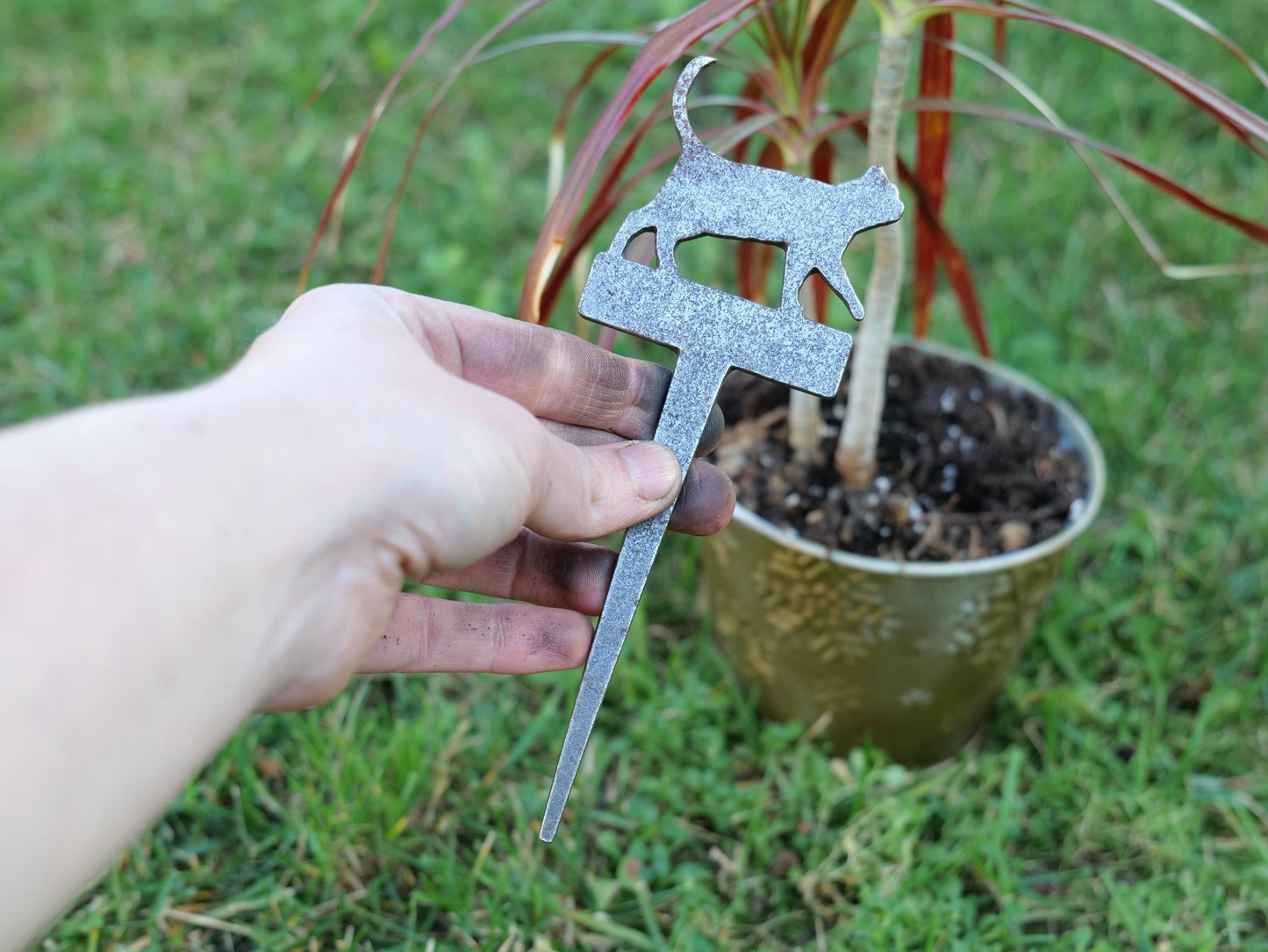 Apple Garden Stake * Metal Planter Decoration * House Plant Decorations* Outdoor Stake Decorations * Fairy Garden Accessories * Farm