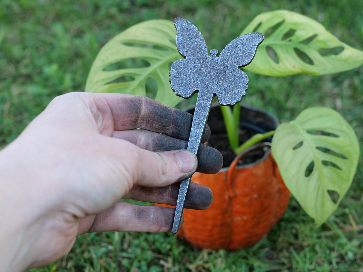 Apple Garden Stake * Metal Planter Decoration * House Plant Decorations* Outdoor Stake Decorations * Fairy Garden Accessories * Farm