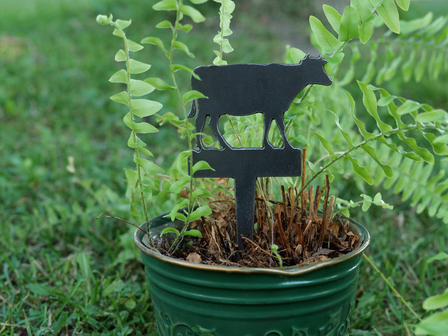 Apple Garden Stake * Metal Planter Decoration * House Plant Decorations* Outdoor Stake Decorations * Fairy Garden Accessories * Farm