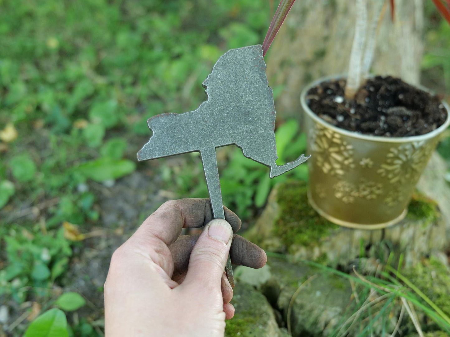 Apple Garden Stake * Metal Planter Decoration * House Plant Decorations* Outdoor Stake Decorations * Fairy Garden Accessories * Farm