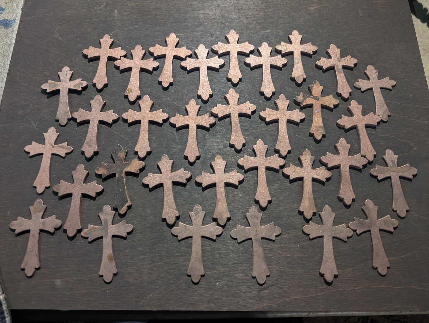 Lot #21: Qty of 32 Cross Keychains in copper