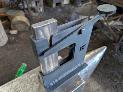 Single Bay Guillotine Tool ASSEMBLED