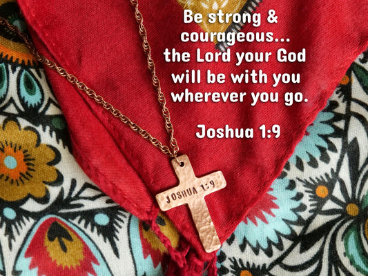 Joshua 1:9 Necklace * Be Strong and Courageous Necklace * Bible Verse Gifts * Christian Cross Jewelry for Men * Women & Men of Faith