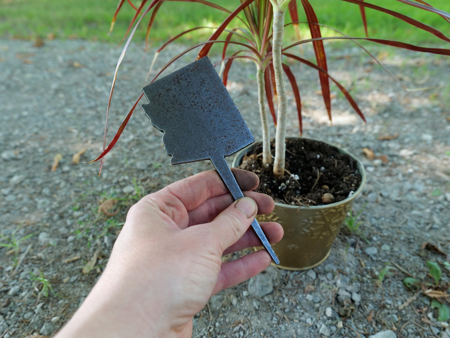 Apple Garden Stake * Metal Planter Decoration * House Plant Decorations* Outdoor Stake Decorations * Fairy Garden Accessories * Farm