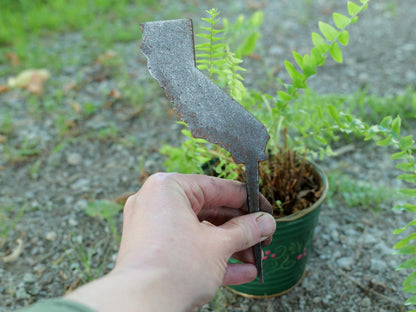 Apple Garden Stake * Metal Planter Decoration * House Plant Decorations* Outdoor Stake Decorations * Fairy Garden Accessories * Farm