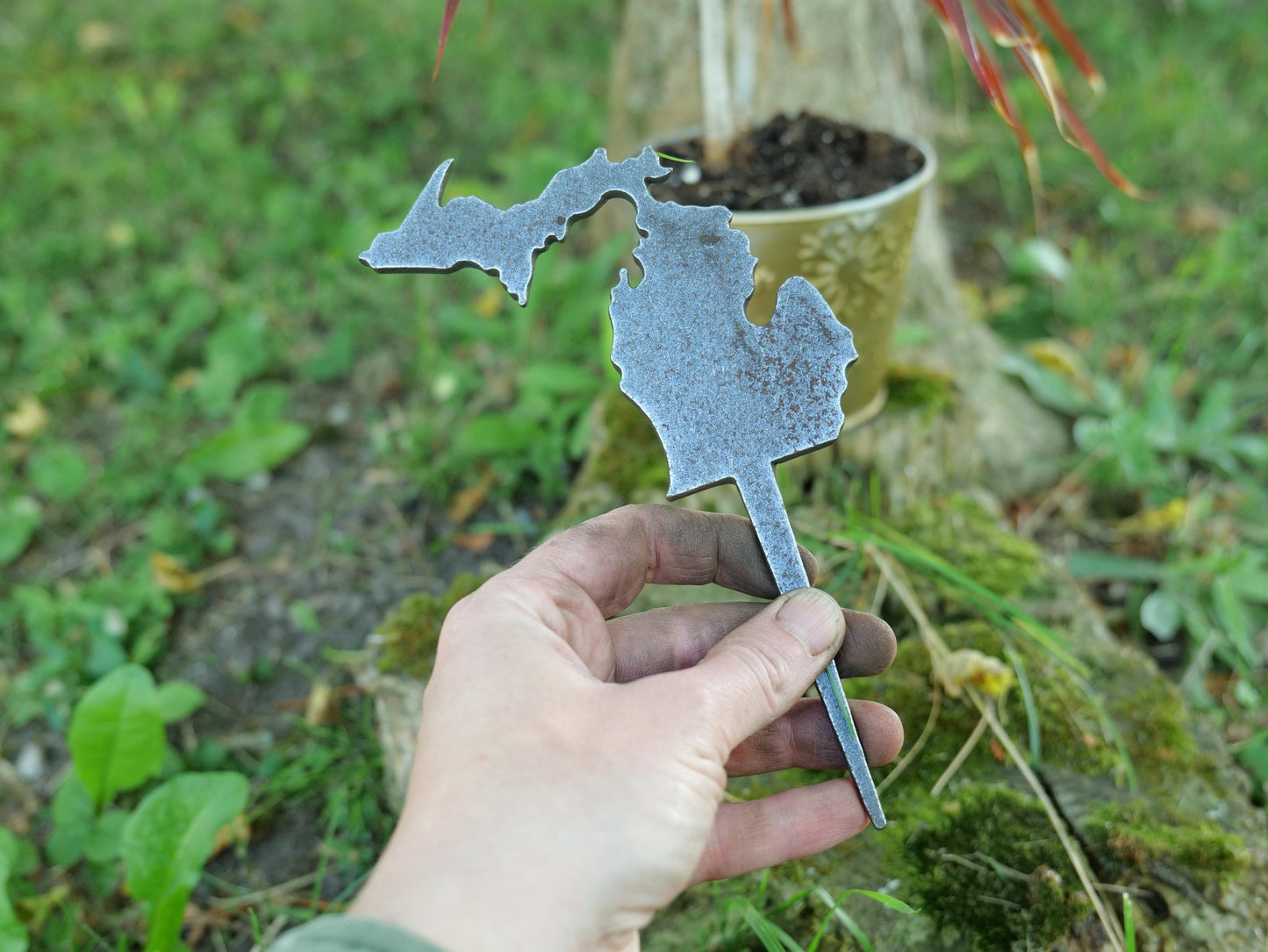 Apple Garden Stake * Metal Planter Decoration * House Plant Decorations* Outdoor Stake Decorations * Fairy Garden Accessories * Farm