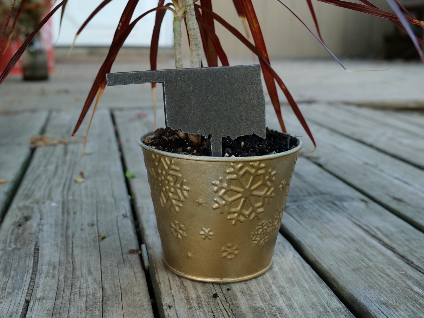 Apple Garden Stake * Metal Planter Decoration * House Plant Decorations* Outdoor Stake Decorations * Fairy Garden Accessories * Farm