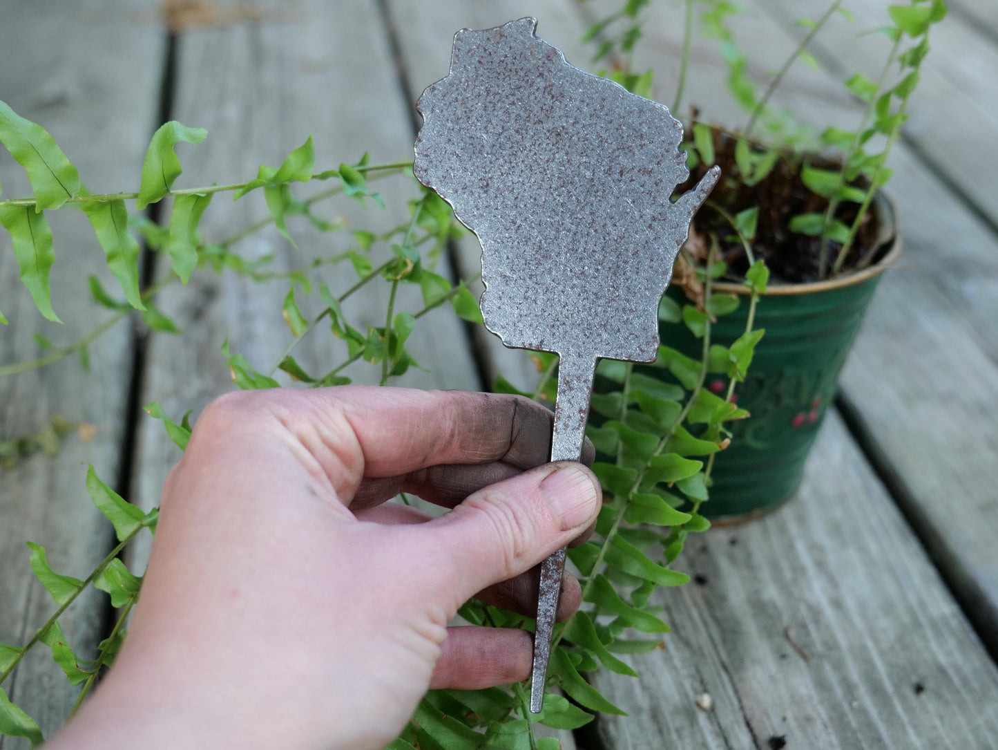 Apple Garden Stake * Metal Planter Decoration * House Plant Decorations* Outdoor Stake Decorations * Fairy Garden Accessories * Farm