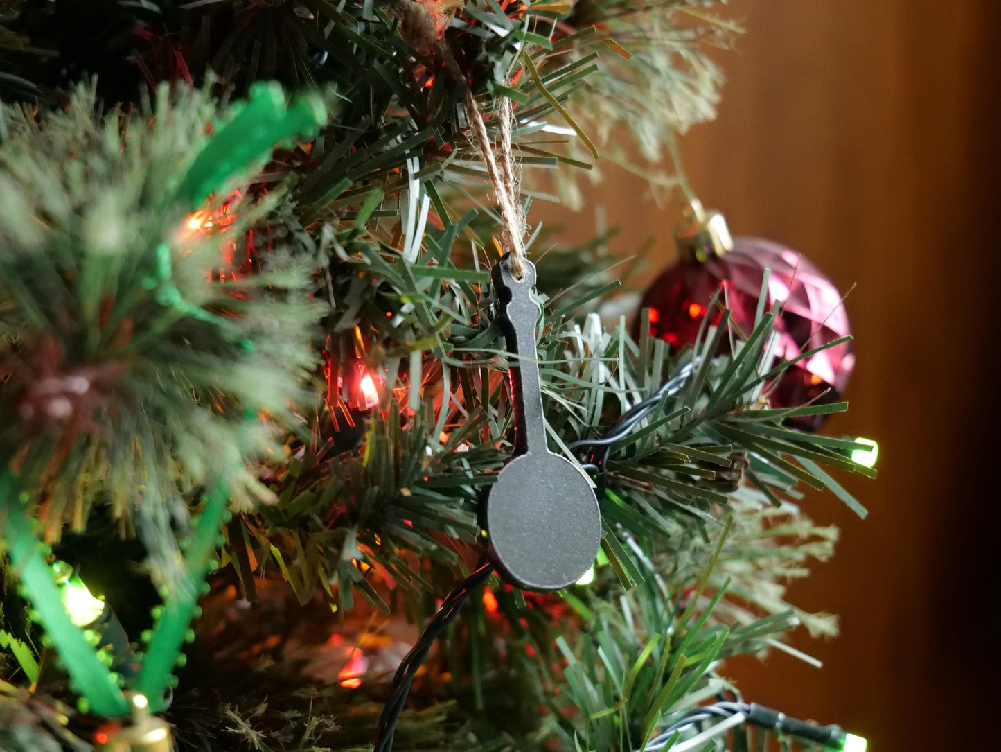 Metal Banjo Ornament * Christmas Decor * Winter Gifts * Music Lover Ornament * Snow Gifts * Winter Ornament Gift * Bluegrass