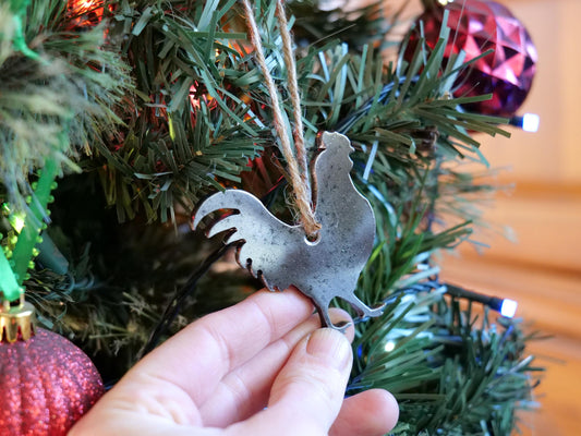 Metal Rooster Ornament * Christmas Decor * Winter Gifts * Farm Ornament * Chicken Lover Gifts * Ornament Gift for Homestead * Barnyard