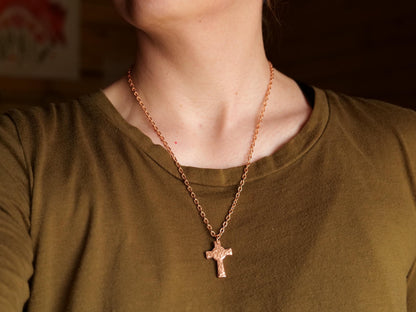 Raw Copper Cross * Hammered Cross Pendant * Christian Gift for Men Women * Forged Cross Necklace *Handmade Pure Copper Necklace Circle Cross