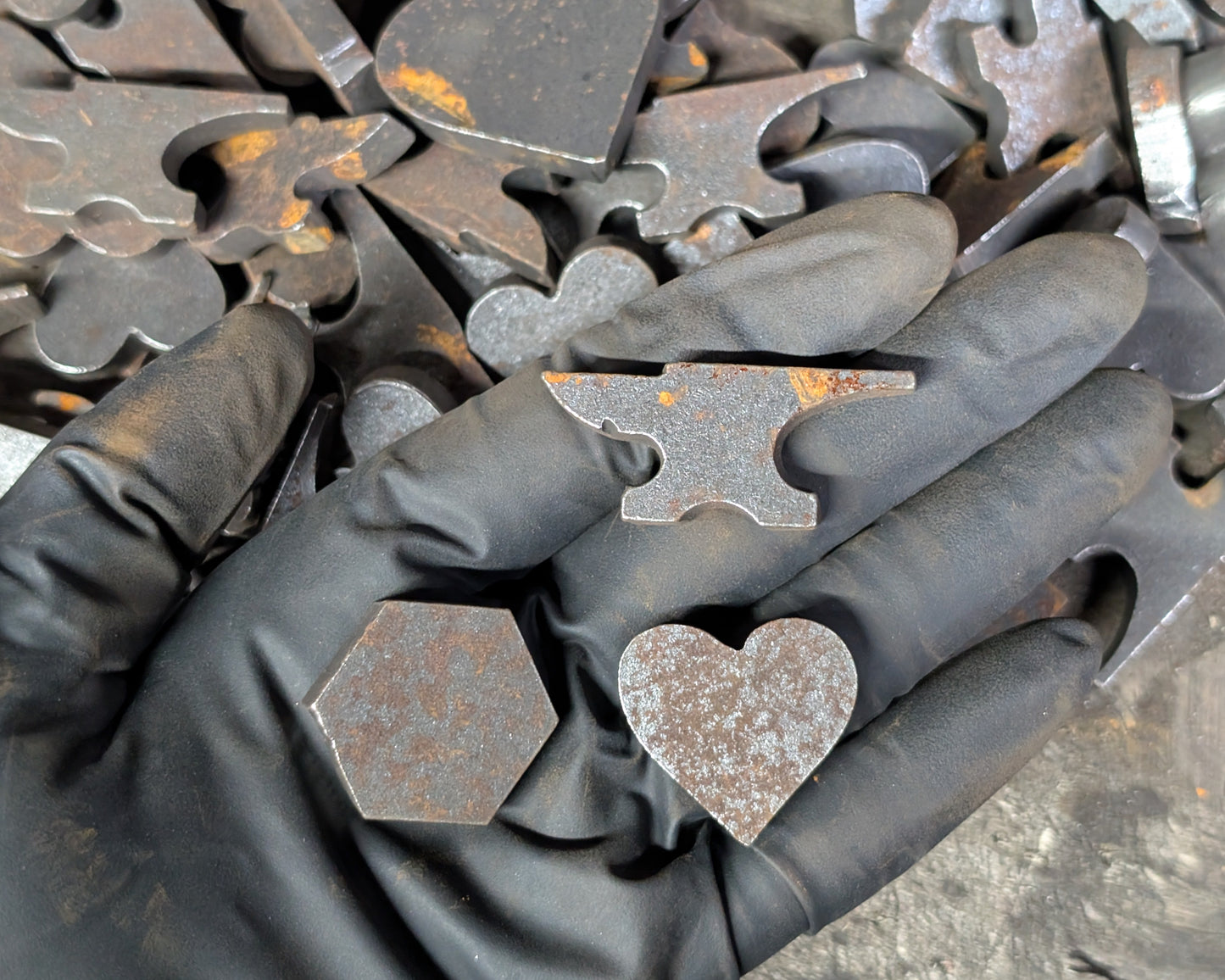 Factory Seconds: 5lbs of Assorted Small Shapes in 1/4" Mild Steel (approx 100 pc)