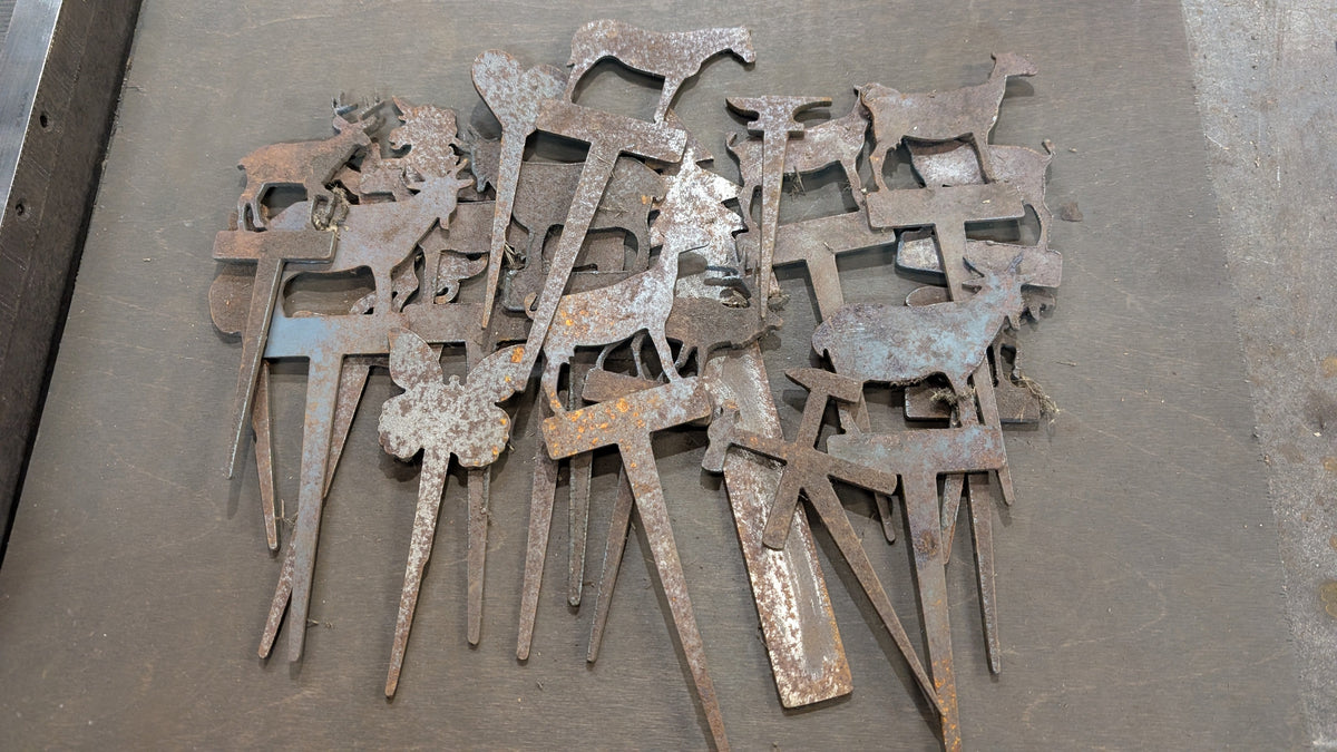Lot #43: assorted blanks (79 pieces)